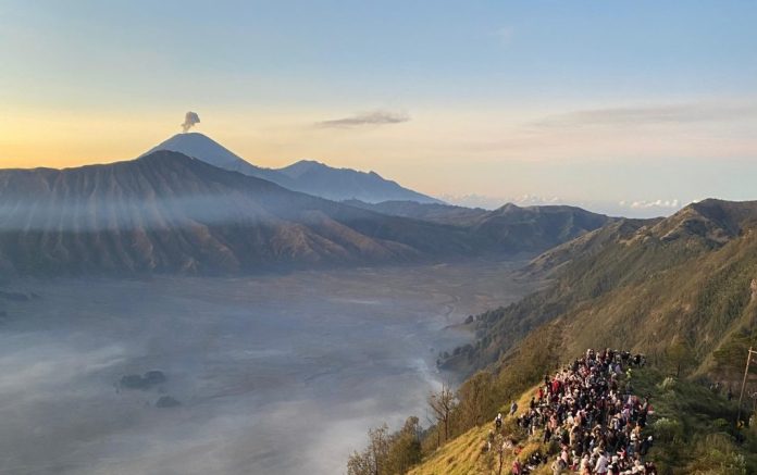hiburan-libur-panjang-nataru-jumlah-wisatawan-gunung-bromo-berpotensi-mengalami-peningkatan hiburan-libur-panjang-nataru-jumlah-wisatawan-gunung-bromo-berpotensi-mengalami-peningkatan