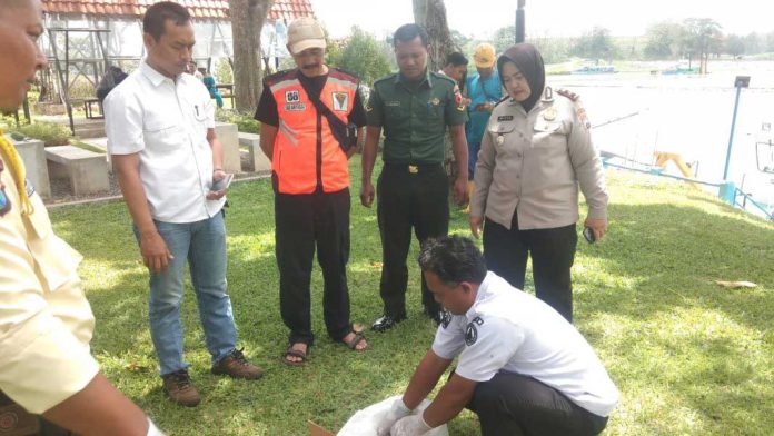Polisi-Lakukan-Proses-Penyeledikan-Terkait-Penemuan-Mayat-Bayi-Mengapung-di-Sungai-Brantas