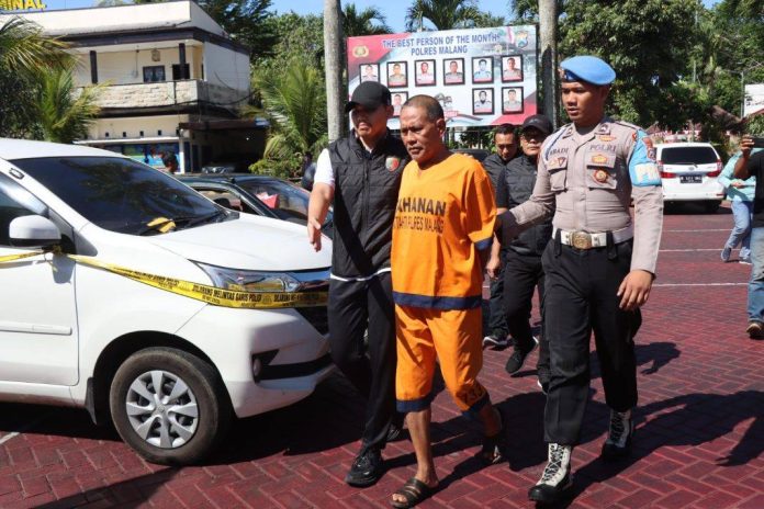 hukumkriminal-polres-malang-tetapkan-status-tersangka-kepada-oknum-pengganggu-pelayanan-sim