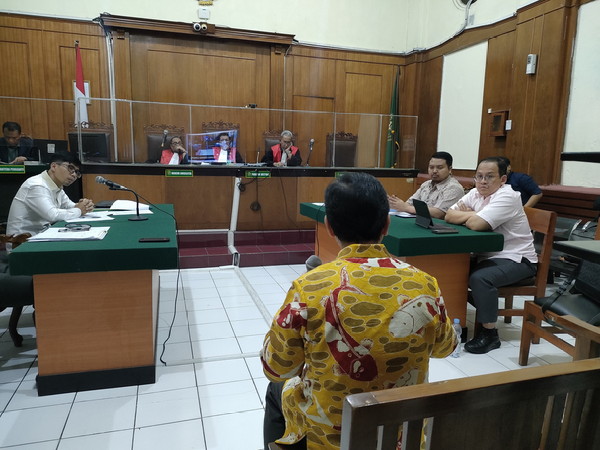 hukumkriminal-pt-cfk-hadirkan-ahli-kepailitan-dalam-sidang-pkpu-pt-cess-di-pn-surabaya hukumkriminal-pt-cfk-hadirkan-ahli-kepailitan-dalam-sidang-pkpu-pt-cess-di-pn-surabaya