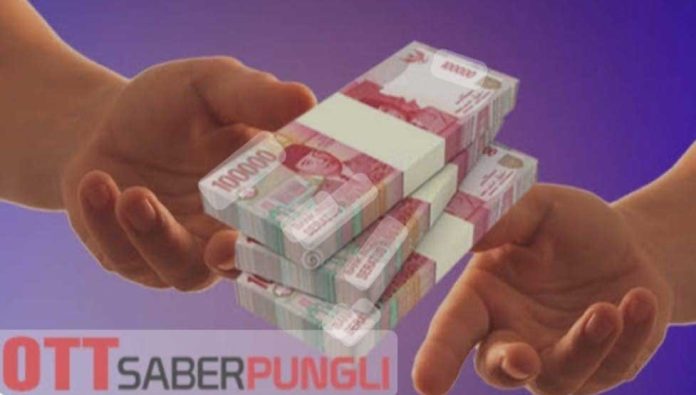 Terjaring-OTT-Pungli-e-KTP,-Oknum-Pegawai-Dispendukcapil-Kabupaten-Malang-Bakal-di-Pecat Terjaring-OTT-Pungli-e-KTP,-Oknum-Pegawai-Dispendukcapil-Kabupaten-Malang-Bakal-di-Pecat