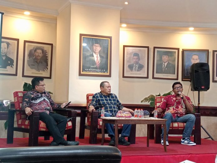daerah-meriahkan-hut-ke-1-smsi-surabaya-gelar-talkshow-suroboyo-sopo-rek