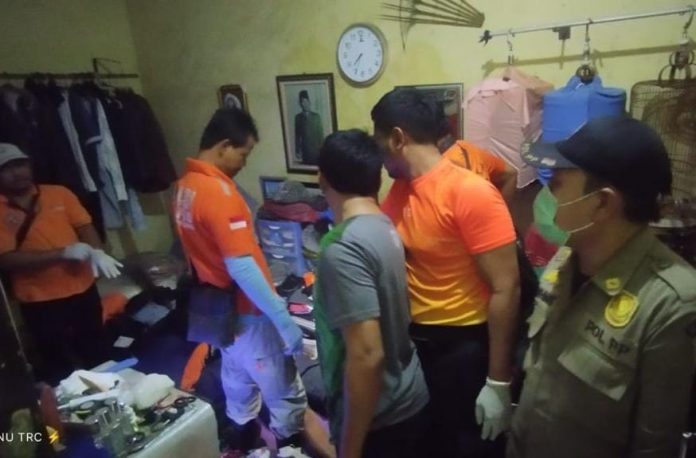 warga-digegerkan-temuan-mayat-penghuni-kos-di-bendul-merisi