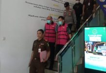 Kejari Tanjung Perak Tetapkan Dua Eks Pejabat PD Pasar Surya atas dugaan Korupsi Ratusan Juta kejari-tanjung-perak-tetapkan-dua-eks-pejabat-pd-pasar-surya-atas-dugaan-korupsi-ratusan-juta