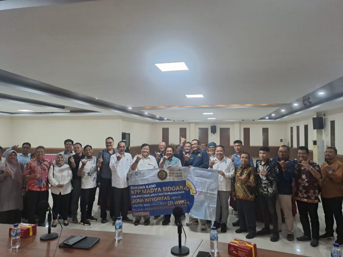 kpp-madya-sidoarjo-gelar-konsultasi-publik-bareng-kadin-jatim-coretax-jadi-sorotan