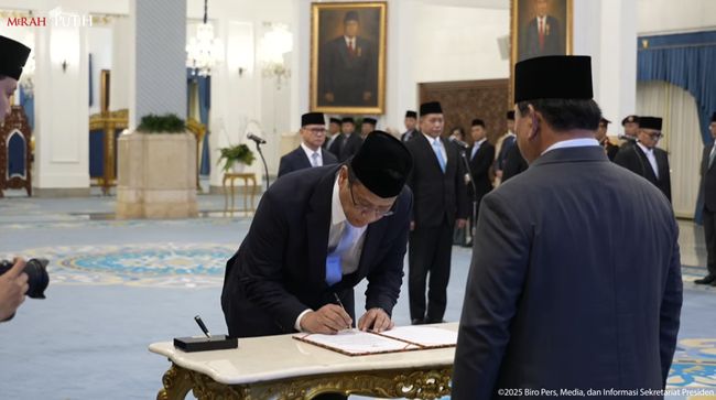 presiden-prabowo-reshuffle-menko-polkam-dan-menpora-siapa-penggantinya presiden-prabowo-reshuffle-menko-polkam-dan-menpora-siapa-penggantinya