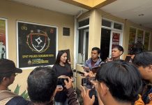 DJ Korban Pelecehan di Riau akan Tuntut Keadilan di Mabes Polri dj-korban-pelecehan-di-riau-akan-tuntut-keadilan-di-mabes-polri