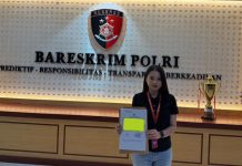 DJ Korban Pelecehan di Riau Laporkan Kasusnya di Bareskrim Mabes Polri dj-korban-pelecehan-di-riau-laporkan-kasusnya-di-bareskrim-mabes-polri