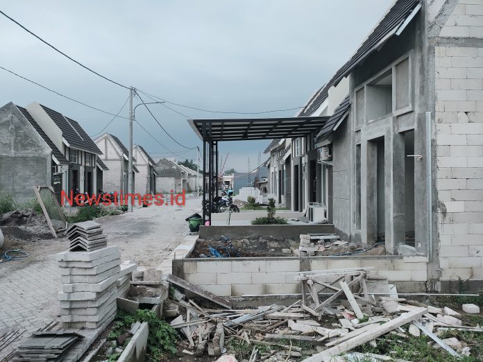 pembangunan-perumahan-green-pakal-sumberan-diduga-tak-berijin-ini-kata-lurah