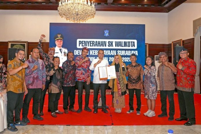 vandalisme-birokrasi-dan-penghianatan-atas-memori-kultural-surabaya-di-persimpangan-sejarah vandalisme-birokrasi-dan-penghianatan-atas-memori-kultural-surabaya-di-persimpangan-sejarah