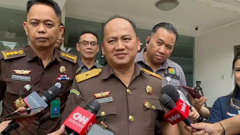 kapuspenkum-kejagung-merespon-penggeledahan-di-kediaman-jampidsus-febrie-adriansyah kapuspenkum-kejagung-merespon-penggeledahan-di-kediaman-jampidsus-febrie-adriansyah