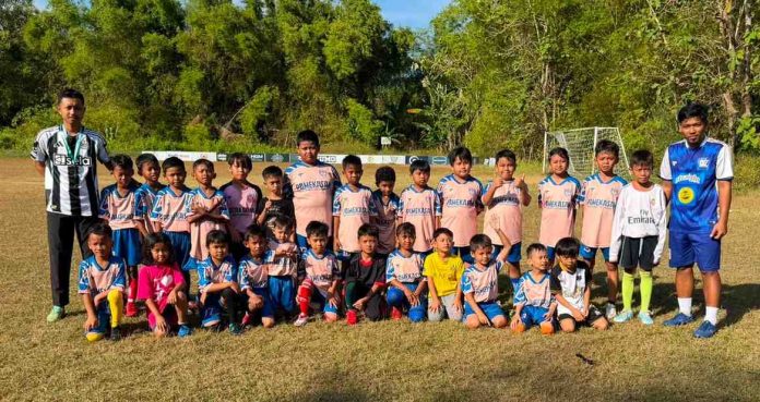 peran-krusial-pamekasan-soccer-academy-mencetak-generasi-emas-pesepak-bola-masa-depan peran-krusial-pamekasan-soccer-academy-mencetak-generasi-emas-pesepak-bola-masa-depan
