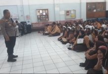 Giat MPLS, Kapolsek Simokerto Berikan Edukasi Kenalan Remaja di SMA YPPI II dan SMKS ABI