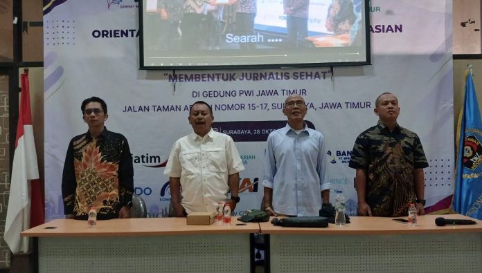 smsi-kota-surabaya-dan-pwi-jatim-gelar-okk-angkatan-ke-28-mengusung-tema-membentuk-jurnalis-sehat smsi-kota-surabaya-dan-pwi-jatim-gelar-okk-angkatan-ke-28-mengusung-tema-membentuk-jurnalis-sehat